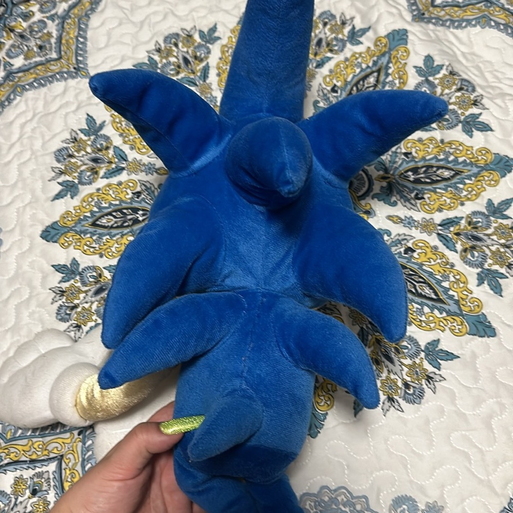Sonic - Picture 3 of 6